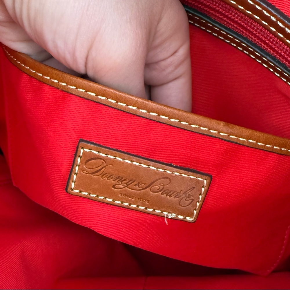 Dooney & Bourke Two-Tone Pebbled Leather Large Tote Bag - Picture 10 of 12